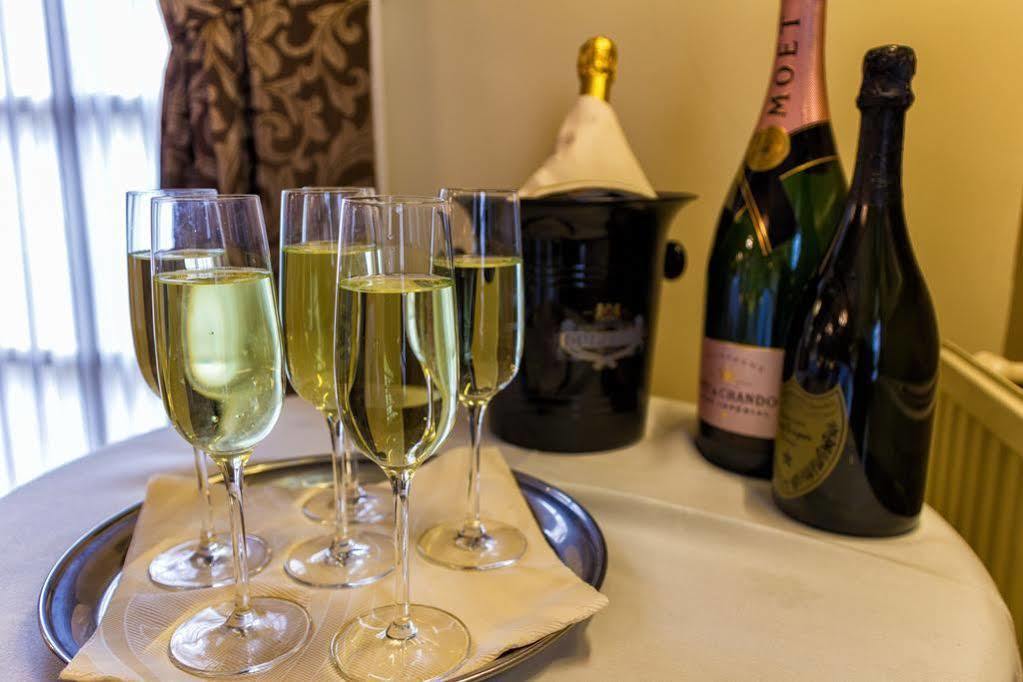The Ferguson Fawsitt Arms & Country Lodge Walkington  Eksteriør billede